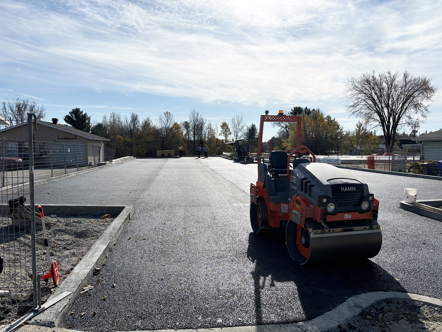 TRAVAUX D'ASPHALTAGE